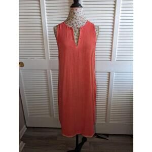 Given Kale rayon dress